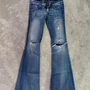 BKE STAR FLARE DISTRESSED JEANS XLONG 26x35.5